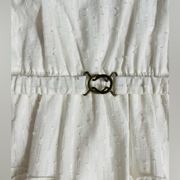 Label - Picture 3 of 9